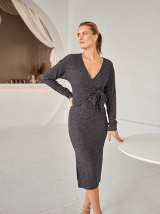 V-neck Long Sleeve Knit Dress - MOD&SOUL - Contemporary Women's Clothing